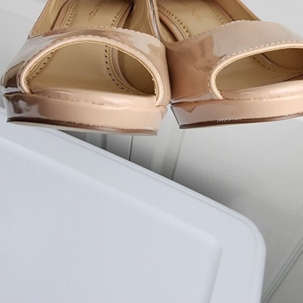 Brand New Adrienne Vittadini High Heel Shoes Nude Peep Toe Pumps Size 9.5 - Picture 14 of 15